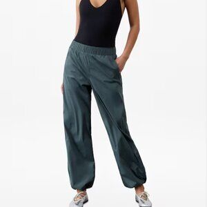 NWT ATHLETA Women's Rise Pant (M)